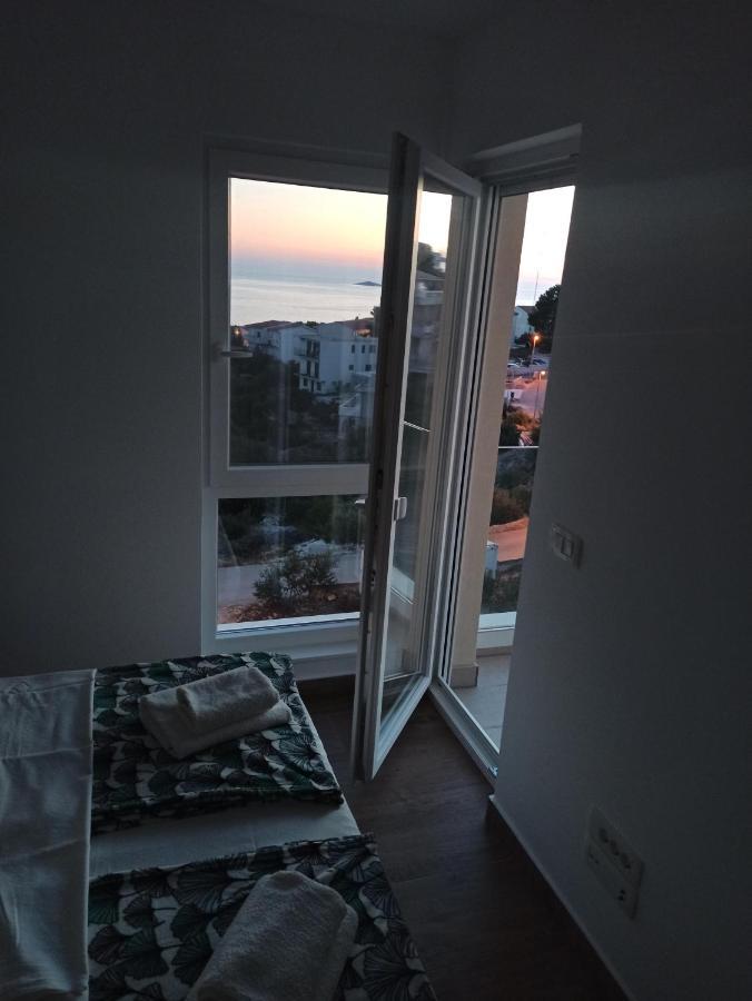 Apartment Bolanca Primošten Esterno foto