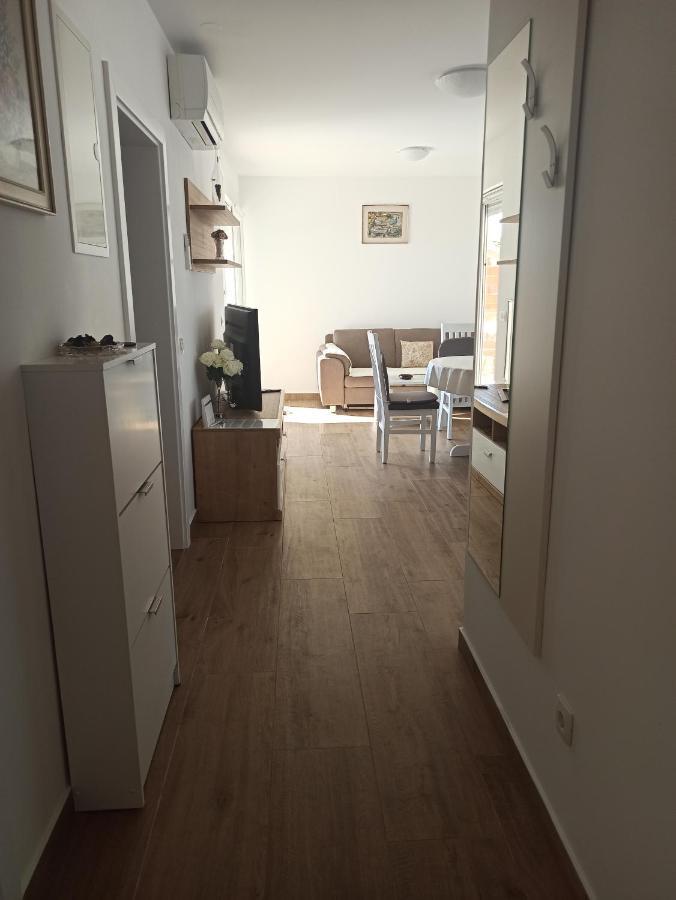 Apartment Bolanca Primošten Esterno foto